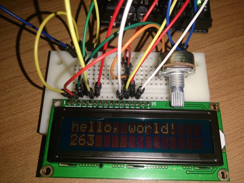 LCDで文字を表示 (Arduino)